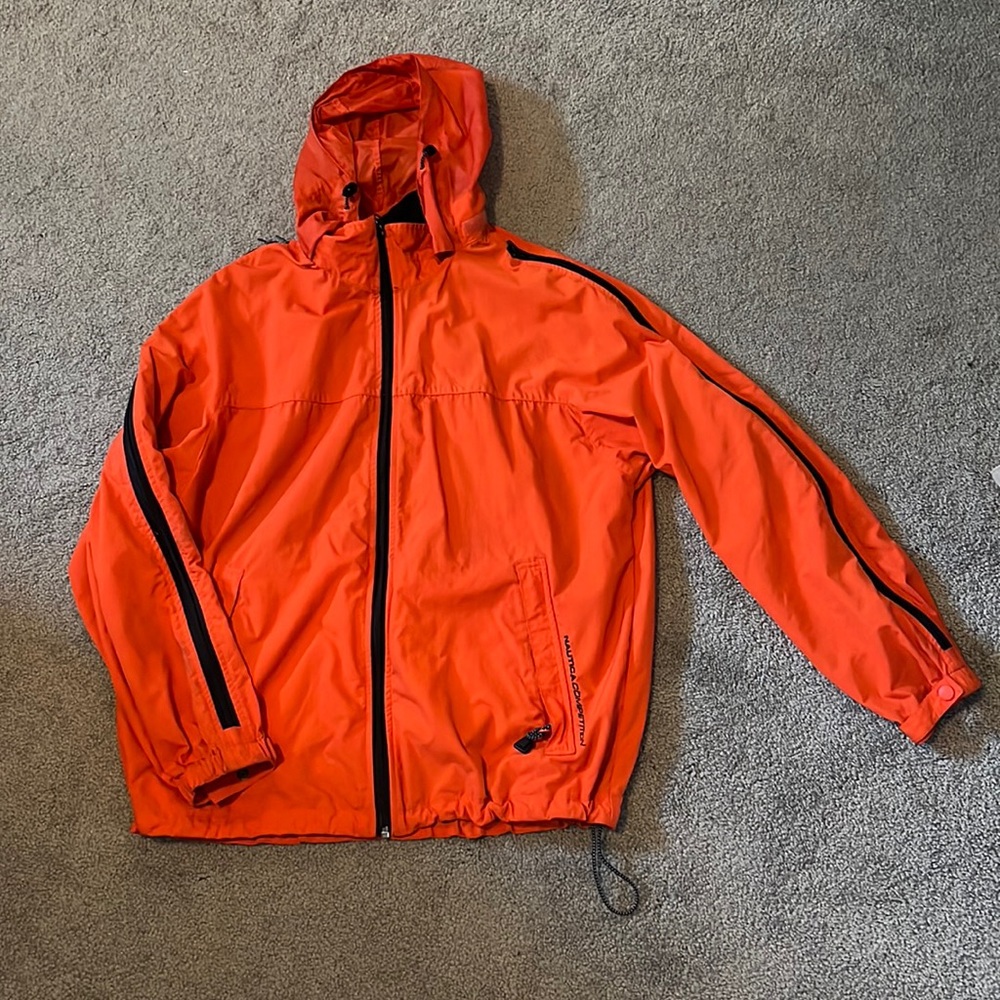 men’s Nautica windbreaker jacket with disappearing hood, zippers on arms  sz: M
